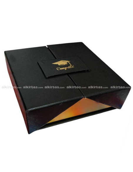 Boite Chocolat pour Soutenance Carrée Noir et Doré, Congrats