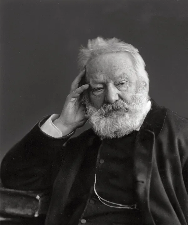 VICTOR HUGO