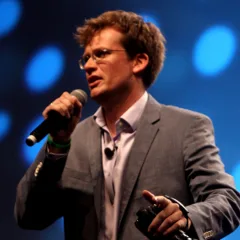 JOHN GREEN
