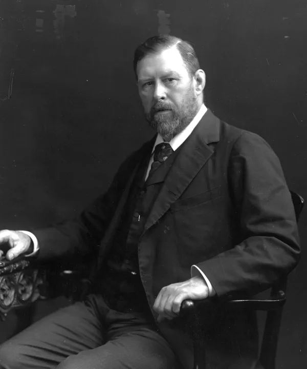 Bram Stoker