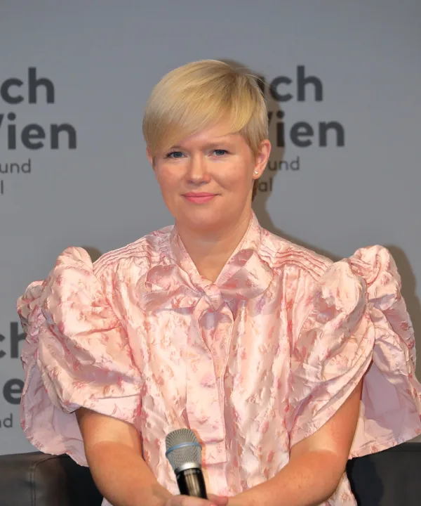 Cecelia Ahern