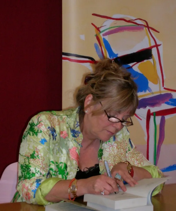 Kate Atkinson